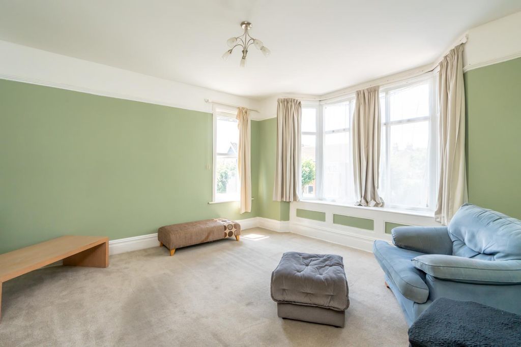 Property photo 2 of 15 Sitting Room.Jpg