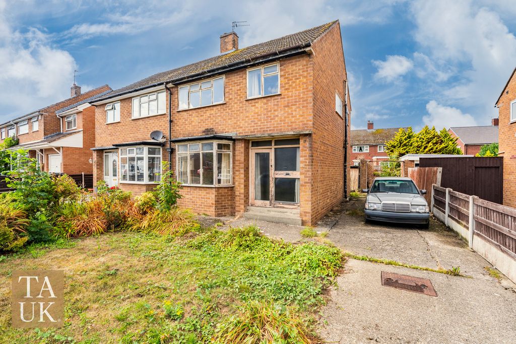 Property photo 1 of 14