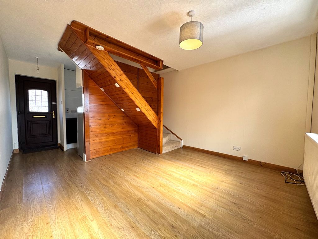 Property photo 2 of 12 Picture No. 36