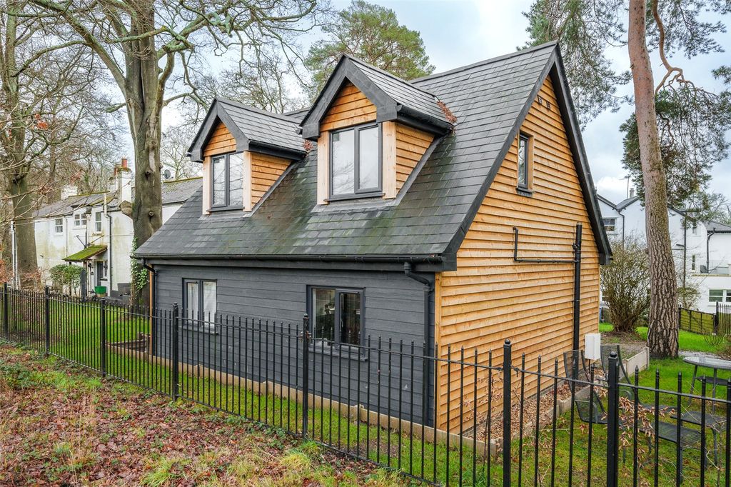 Property photo 1 of 9 Picture No. 06