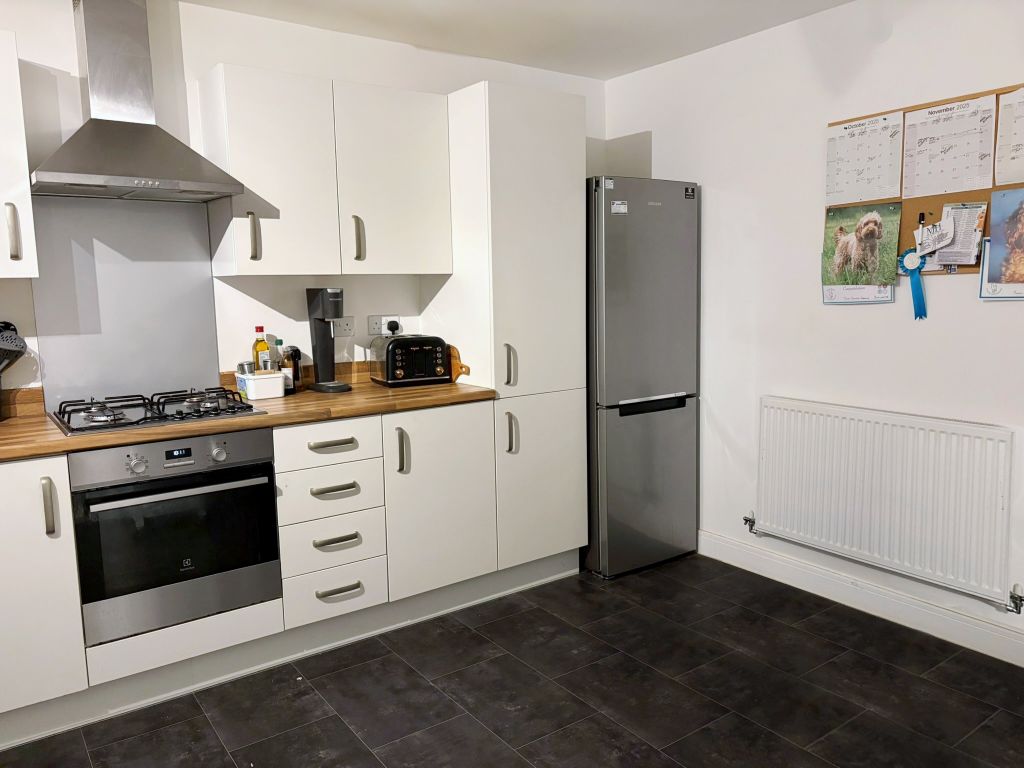 Property photo 2 of 5 Ikballdp