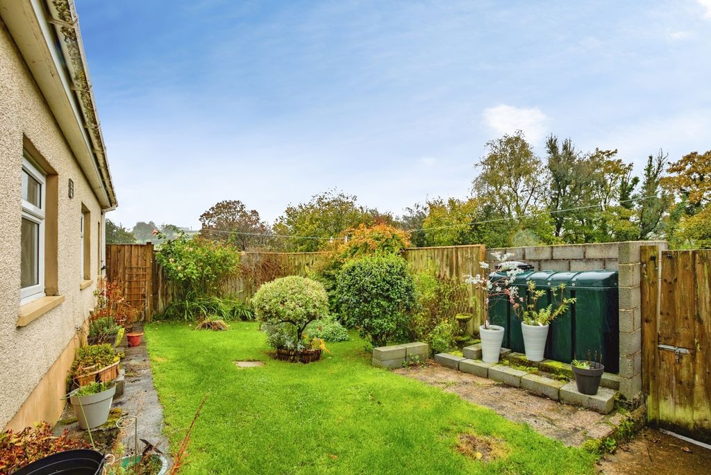 Property photo 2 of 21 Pbox-Img.Jpg