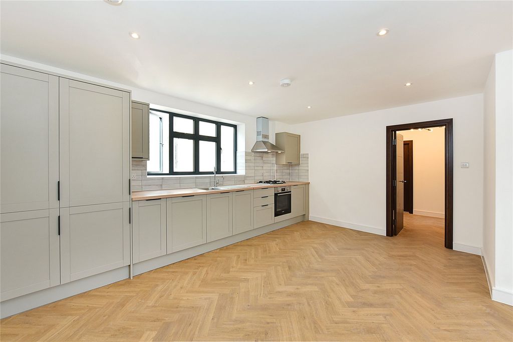 Property photo 1 of 9 Picture No. 06