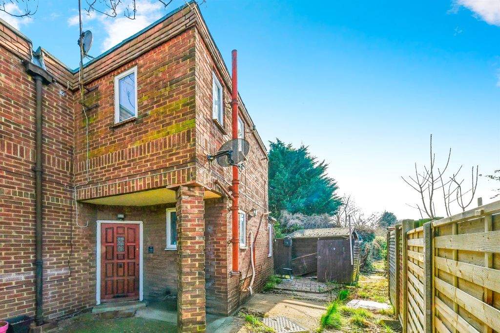 Property photo 1 of 21