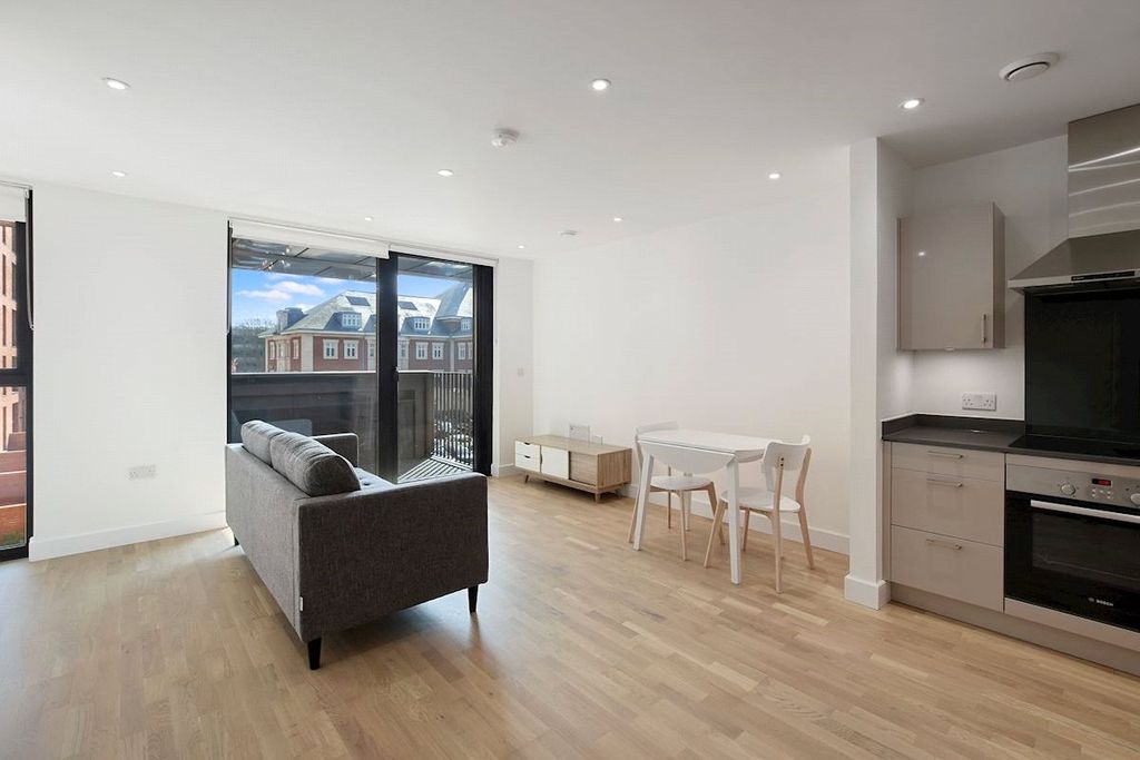 Property photo 3 of 16 Picture No. 07