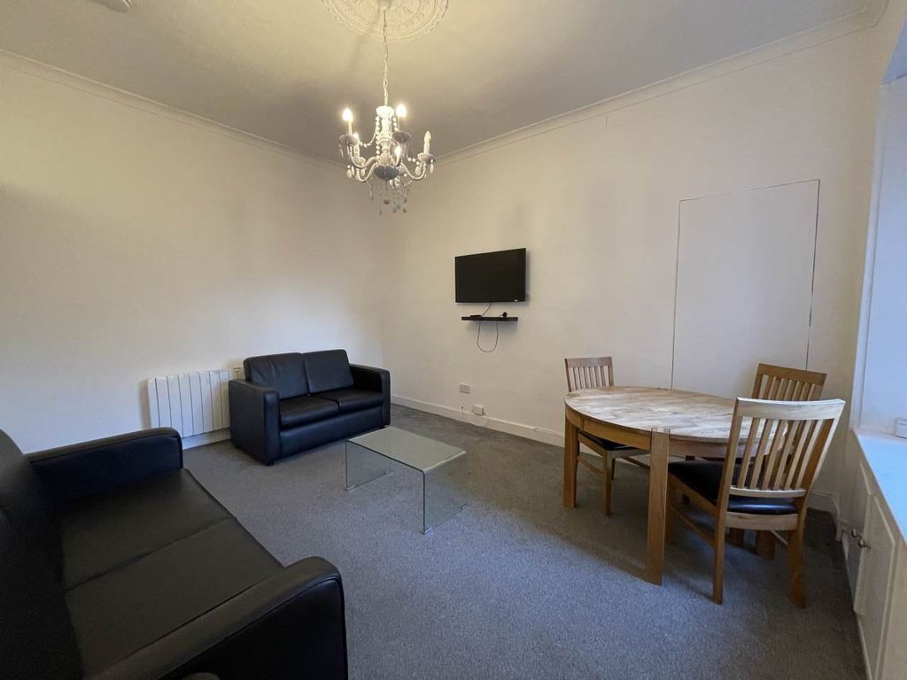 Property photo 2 of 7 Living Room 2