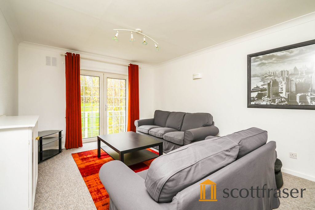 Property photo 2 of 12 2