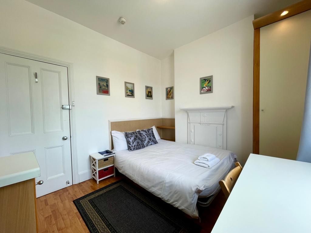 Property photo 2 of 8 3.Jpg