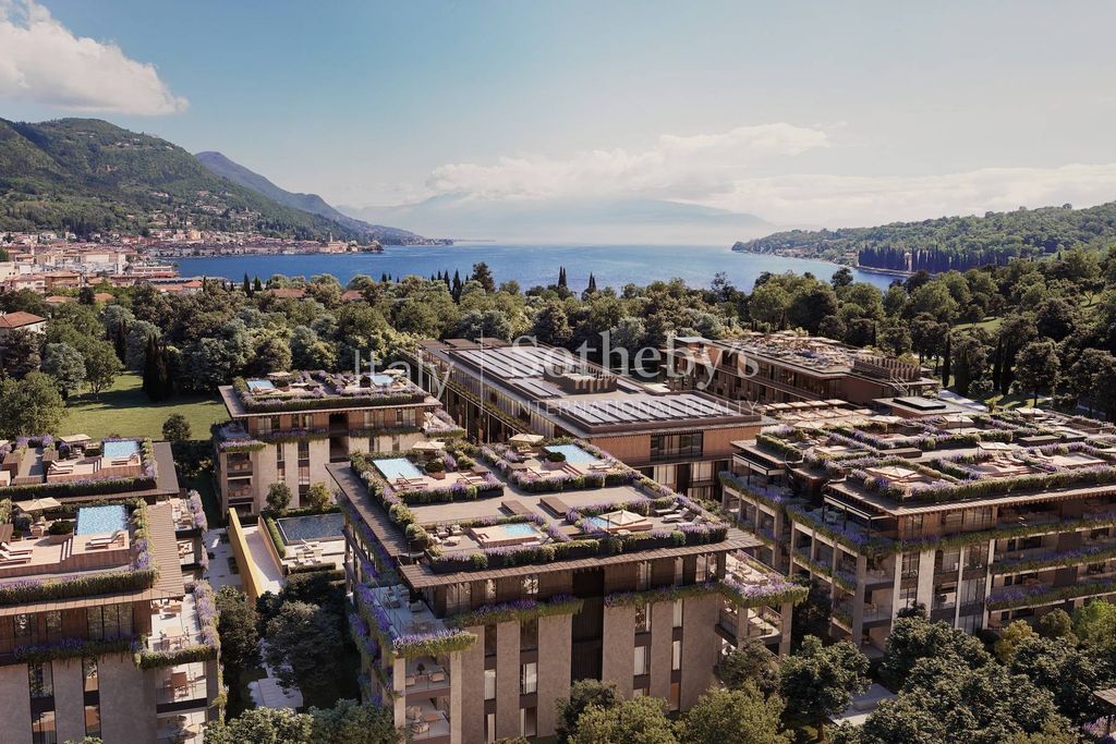 Property photo 3 of 11