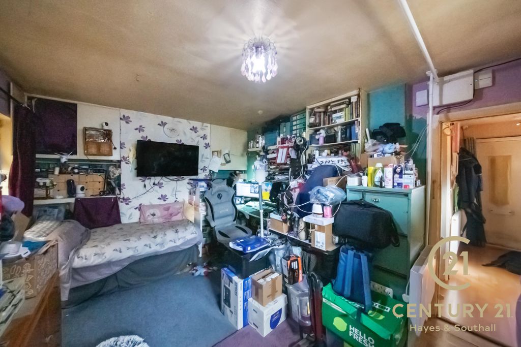 Property photo 3 of 10