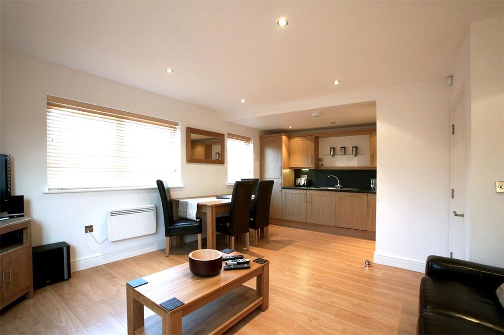 Property photo 2 of 7 Picture No. 08