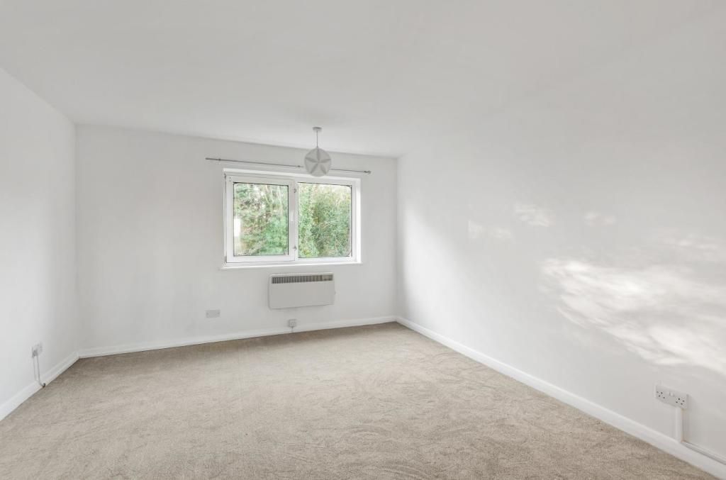 Property photo 2 of 14 Gallery