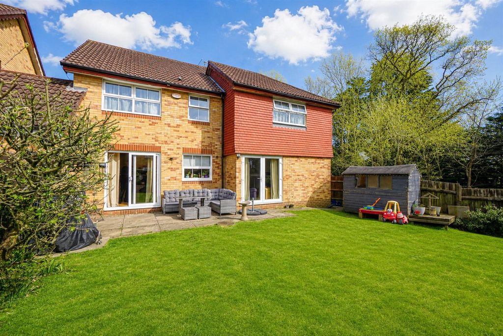 Property photo 2 of 21 59F0A98c-B2B0-4c35-82E8-d031Ea504d44.Png