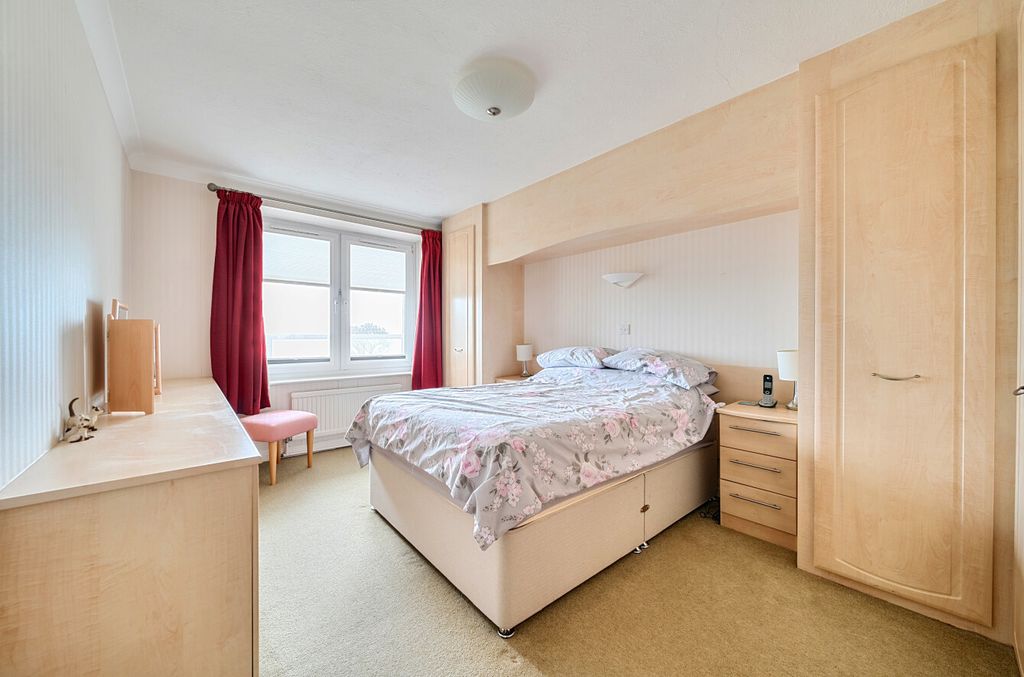 Property photo 3 of 15 1423335-11-69Aff7...