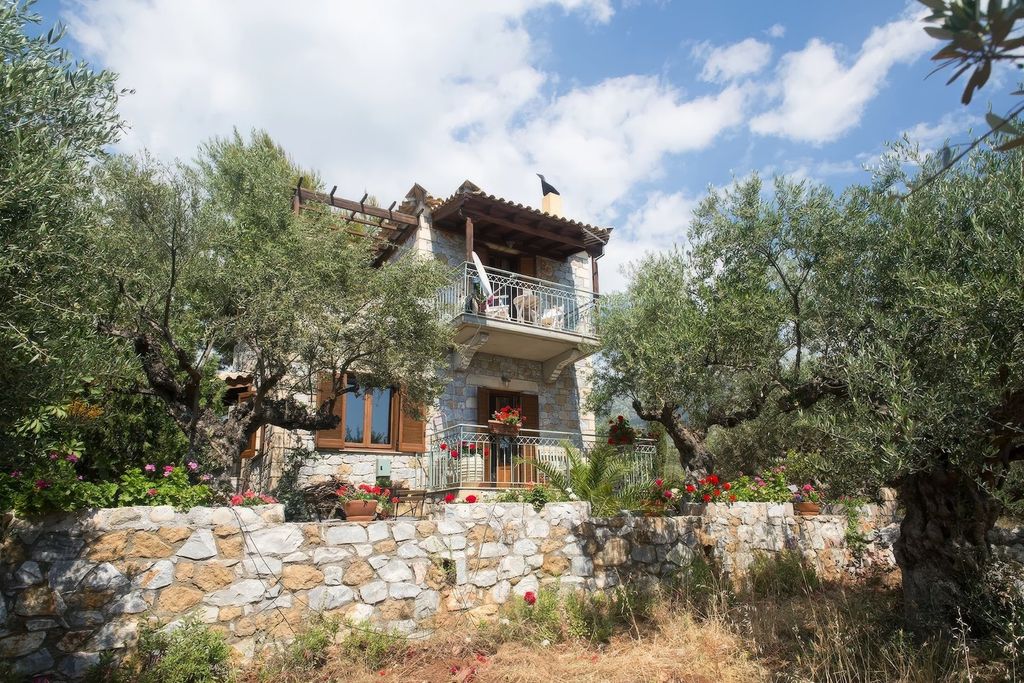 Property photo 1 of 28 Selinitsa Stone House