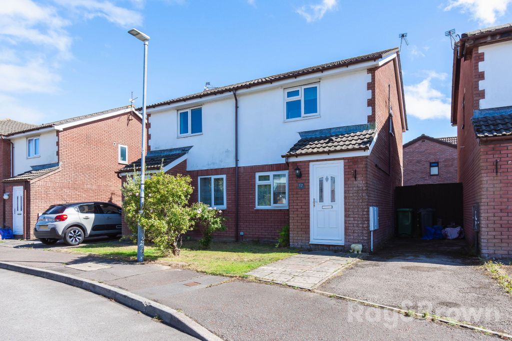 Property photo 1 of 33