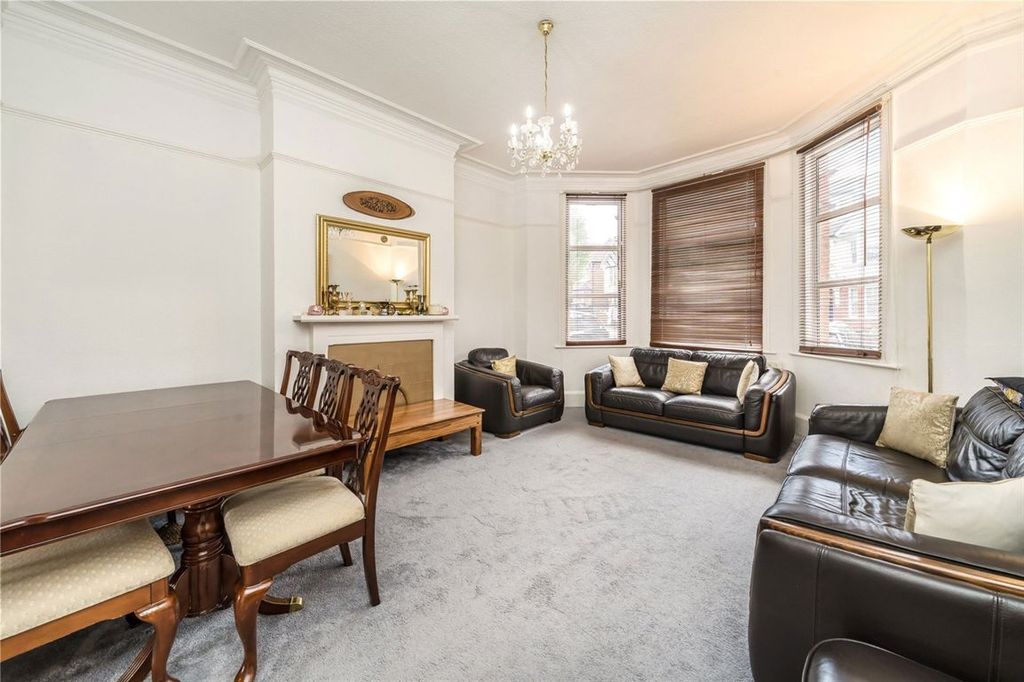 Property photo 2 of 13