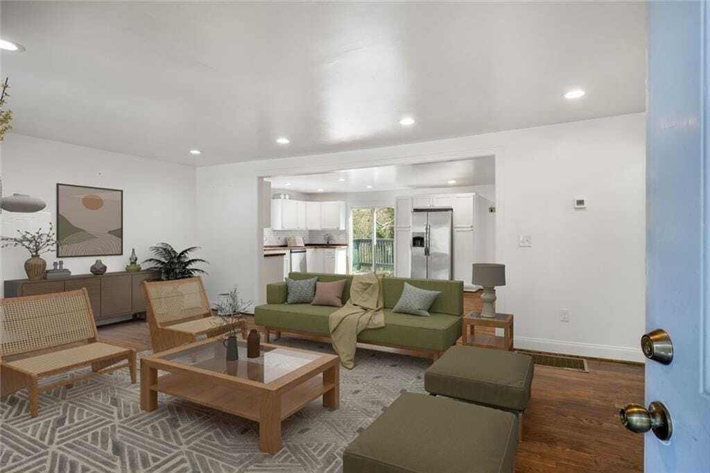 Property photo 3 of 25 <Alttext/>