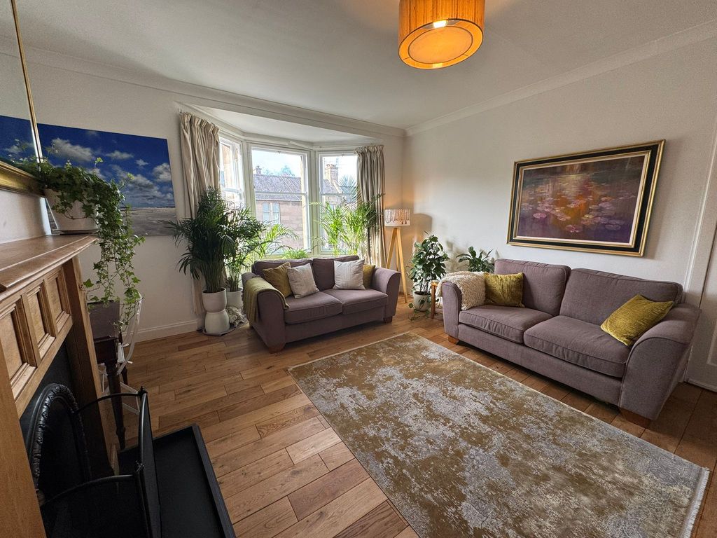 Property photo 3 of 11 Photo 3