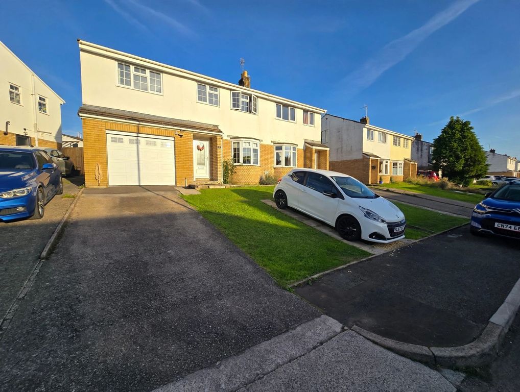 Property photo 1 of 30