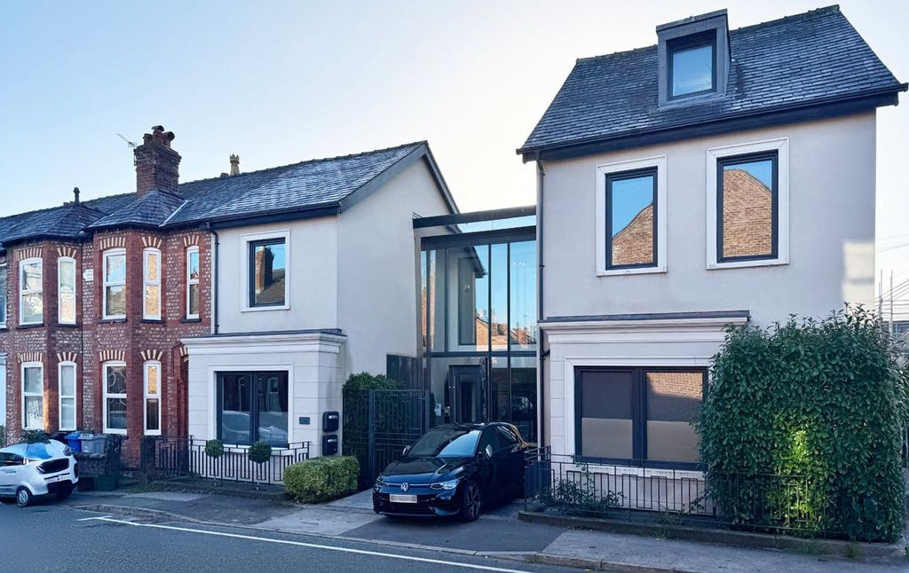 Property photo 1 of 6 Office-To-Let-In-Hale,-Cheshire_0000S_0003S_0005_Layer-26-Min.Jpg