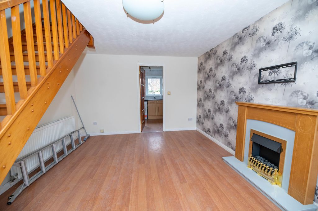 Property photo 3 of 14