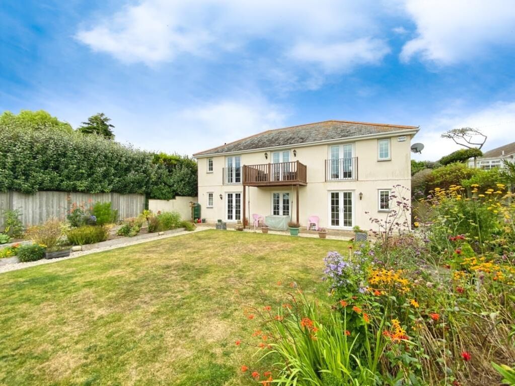 Property photo 2 of 29 4839333