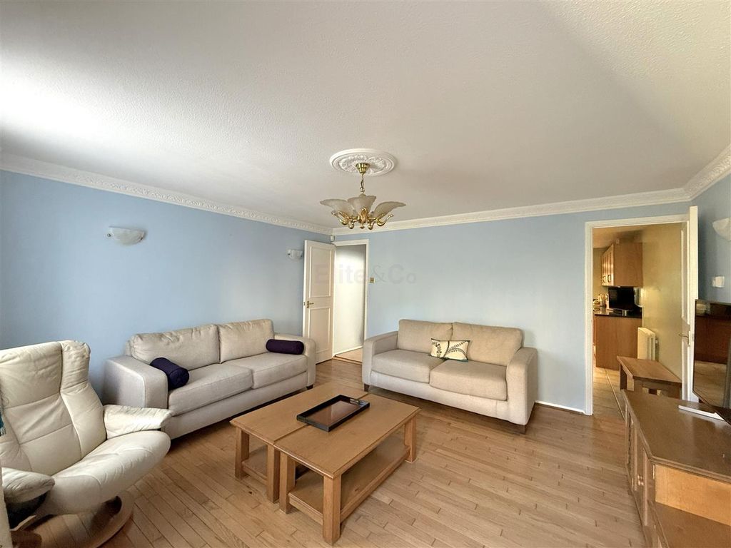 Property photo 3 of 16 Reception Room