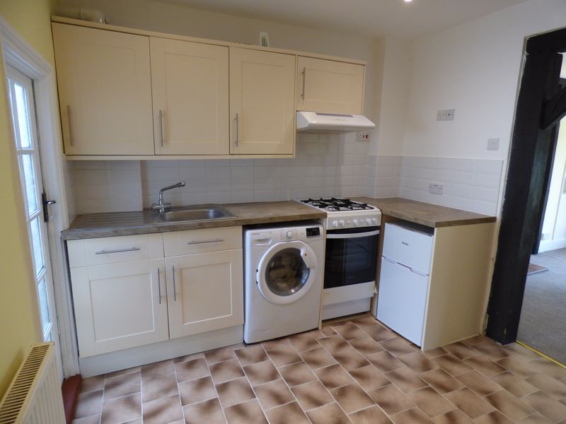 Property photo 2 of 11 Photo 16