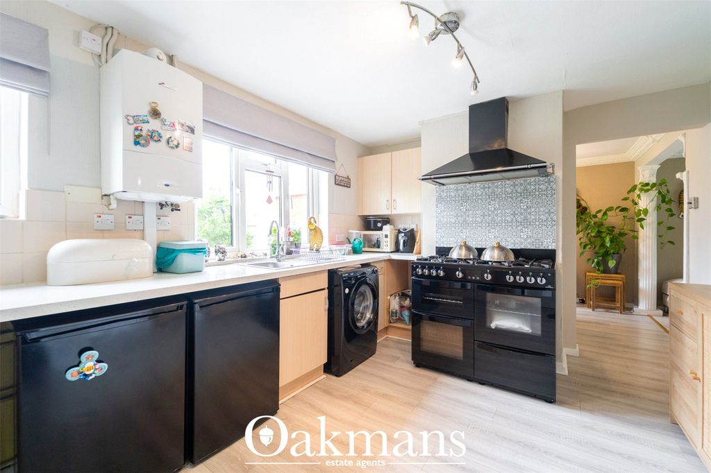 Property photo 2 of 36 Picture No. 34