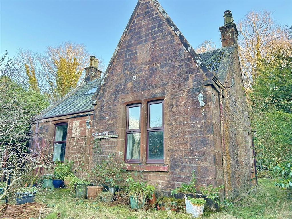 Property photo 3 of 19 A'chir Lodge