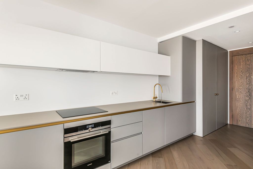 Property photo 2 of 15 Kitchen.Jpg