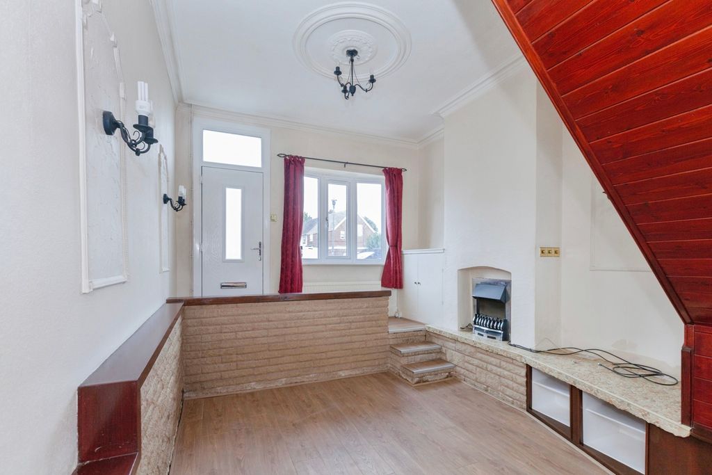 Property photo 3 of 18 Pbox-Img.Jpg