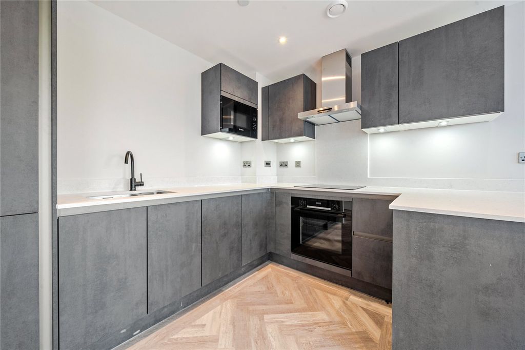 Property photo 2 of 12 Picture No. 06