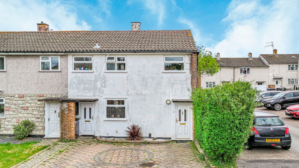 Property photo 1 of 30