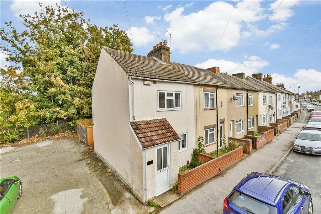 Property photo 1 of 8 External (Web) *