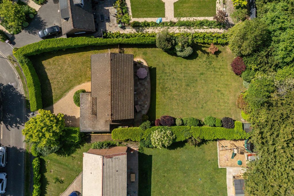 Additional image 30 of 4 bed detached house for saleBeverley Heights, Reigate RH2