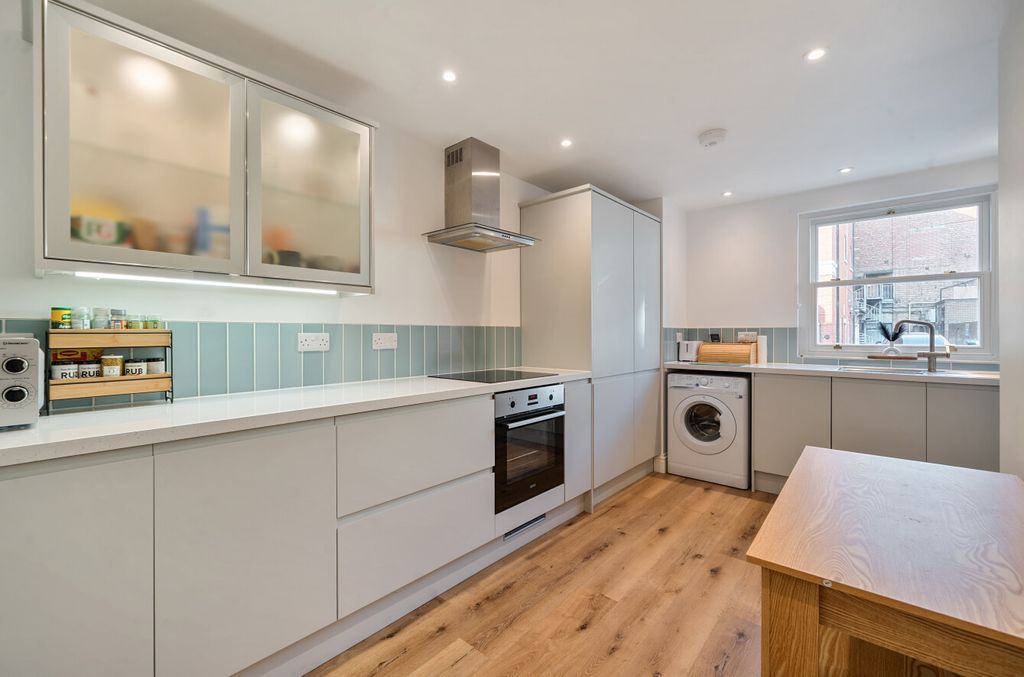 Property photo 2 of 9 5-6Abb7927Def9d-1...