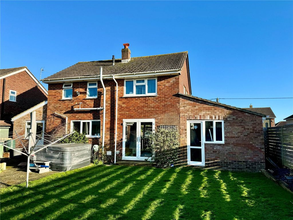Property photo 2 of 13 Picture No. 14