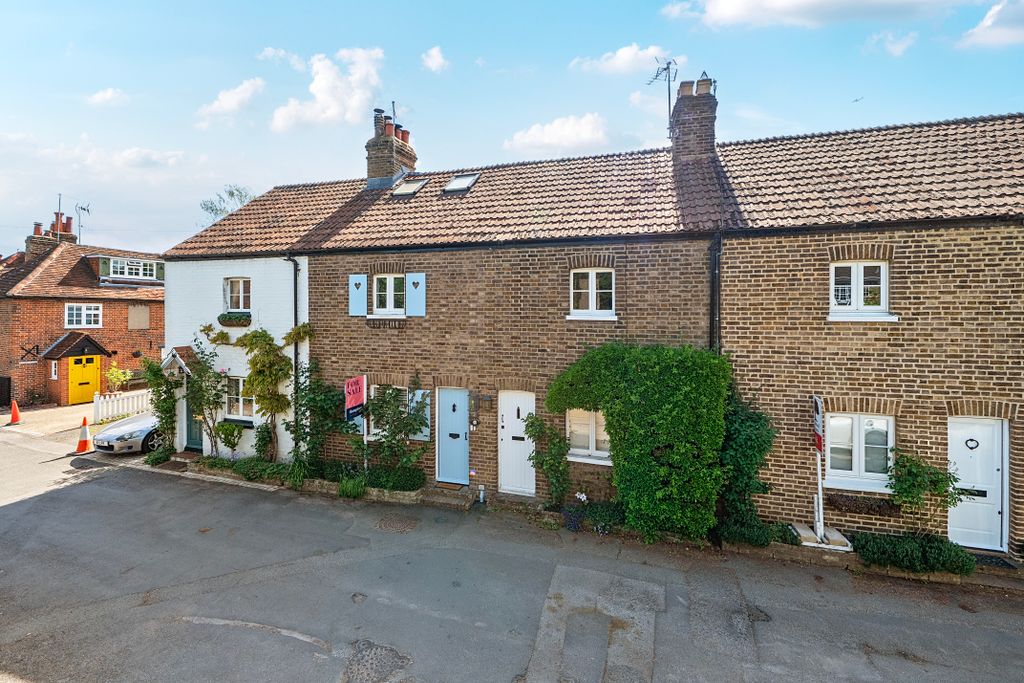 Property photo 1 of 13