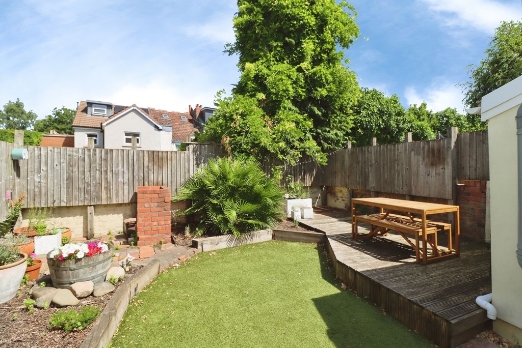 Property photo 1 of 23 Pbox-Img.Jpg