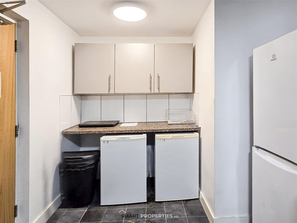 Additional image 8 of 1 bed flat for saleThe Old Chapel Cross Lane, Newsome, Huddersfield HD4