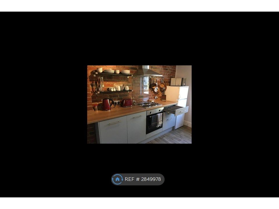 Property photo 3 of 6