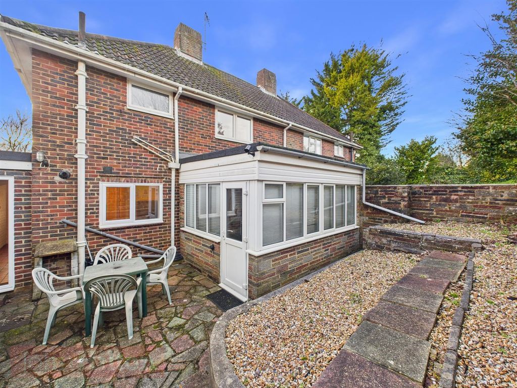 Property photo 2 of 22 Cam02534G0-Pr0634-Still014.Jpg