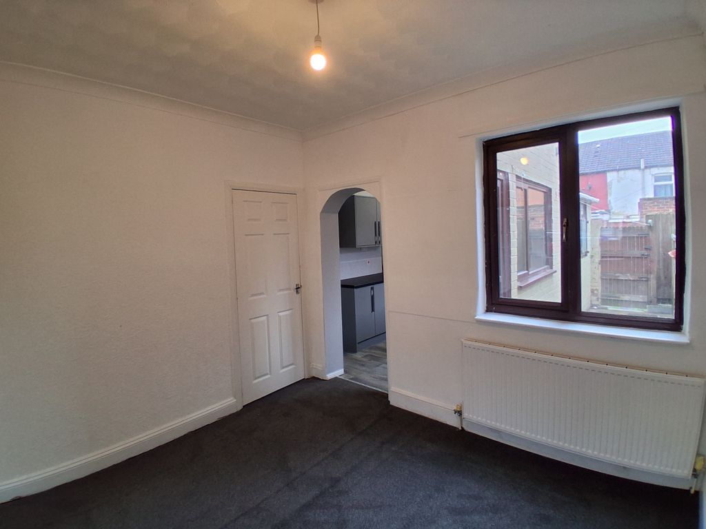 Property photo 3 of 21