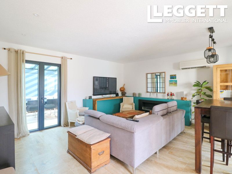 Property photo 3 of 10