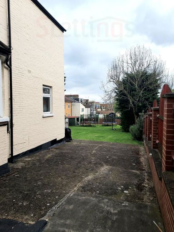 Property photo 2 of 4