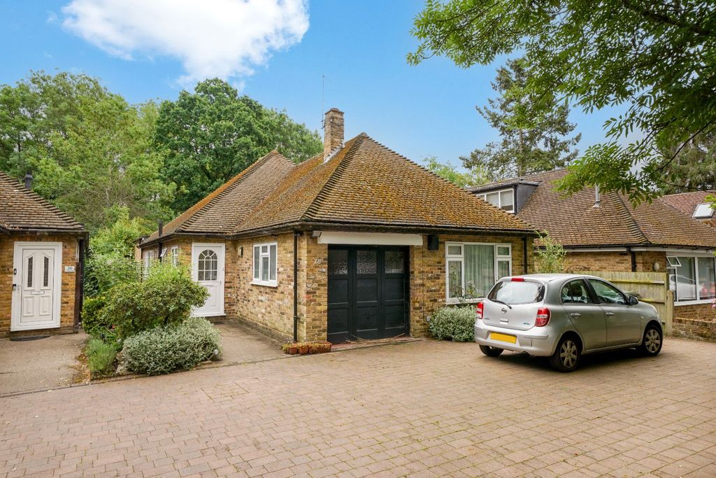 Property photo 1 of 12 5184890
