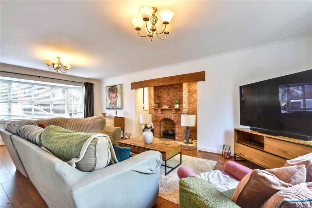 Property photo 3 of 16