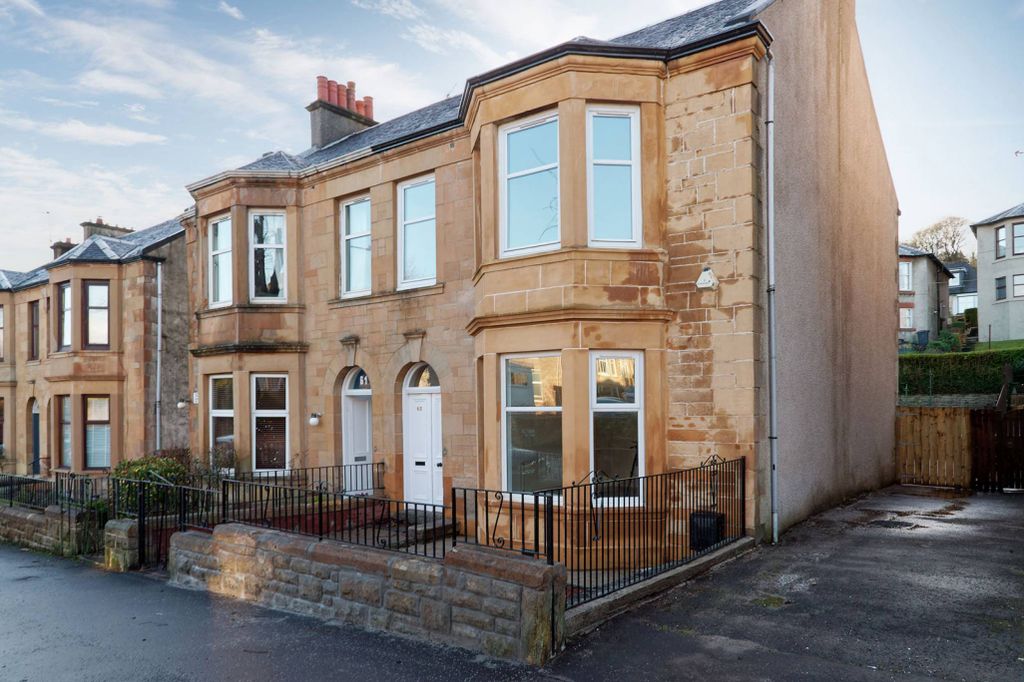 Property photo 1 of 29